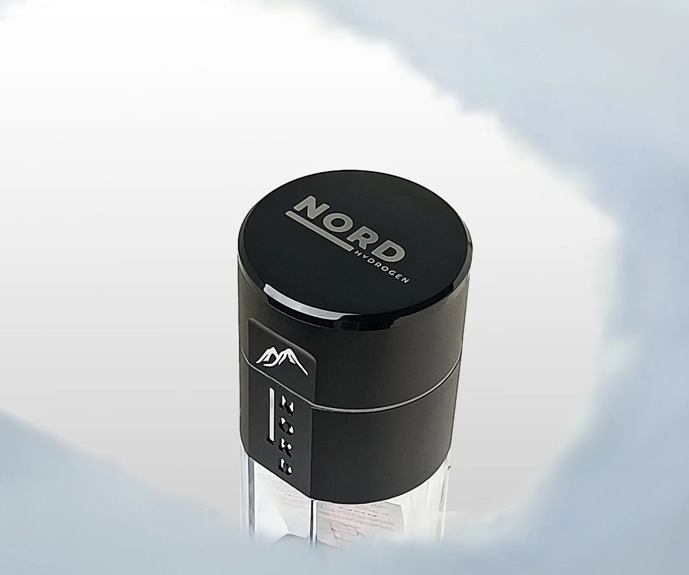 Nord Hydrogen Bottle holdt udendørs
